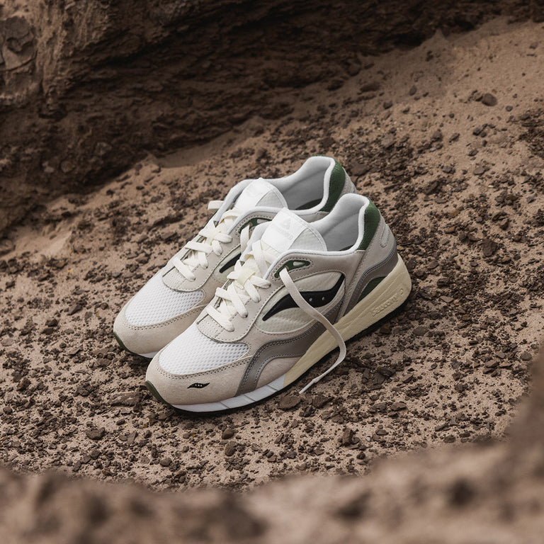 Saucony x Asphaltgold Shadow 6000 onfeet