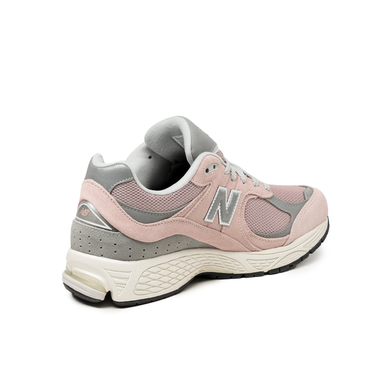 New Balance M2002RFC