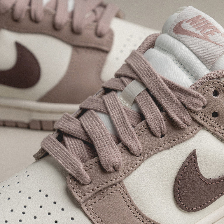 Nike Wmns Dunk Low onfeet