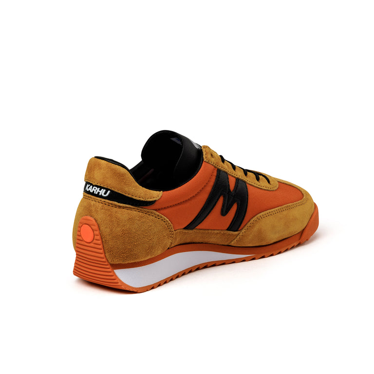 Karhu Mestari Control