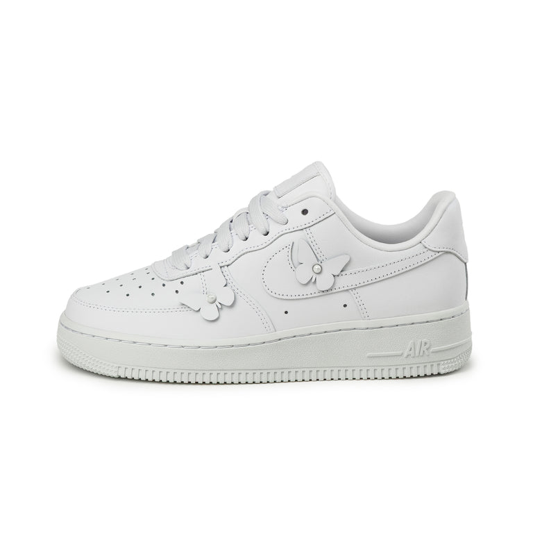 Nike Wmns Air Force 1 ’07