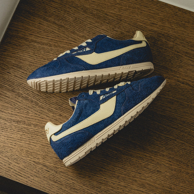 Autry Windspin *Suede / Leather* onfeet
