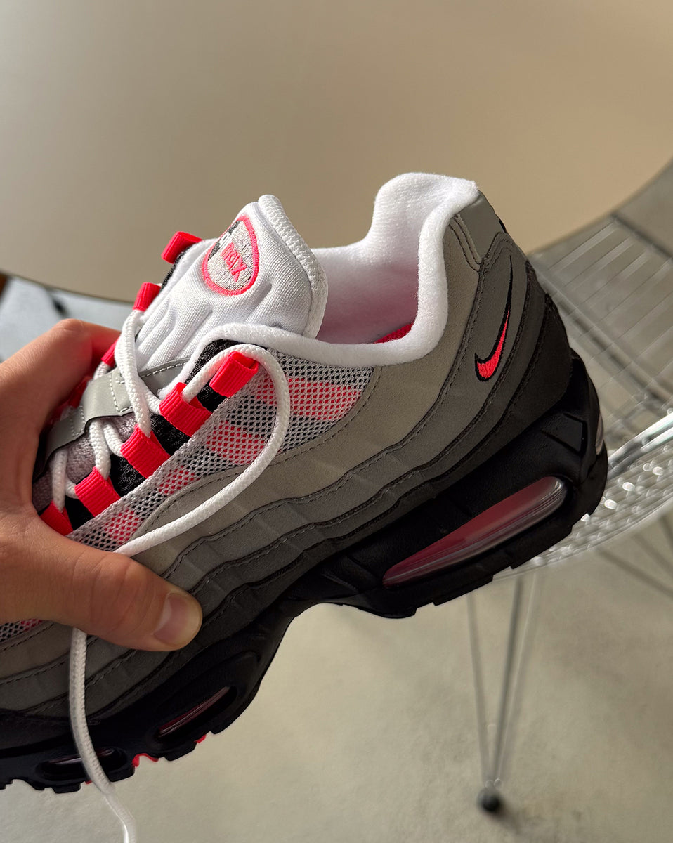 air max 95 og solar red