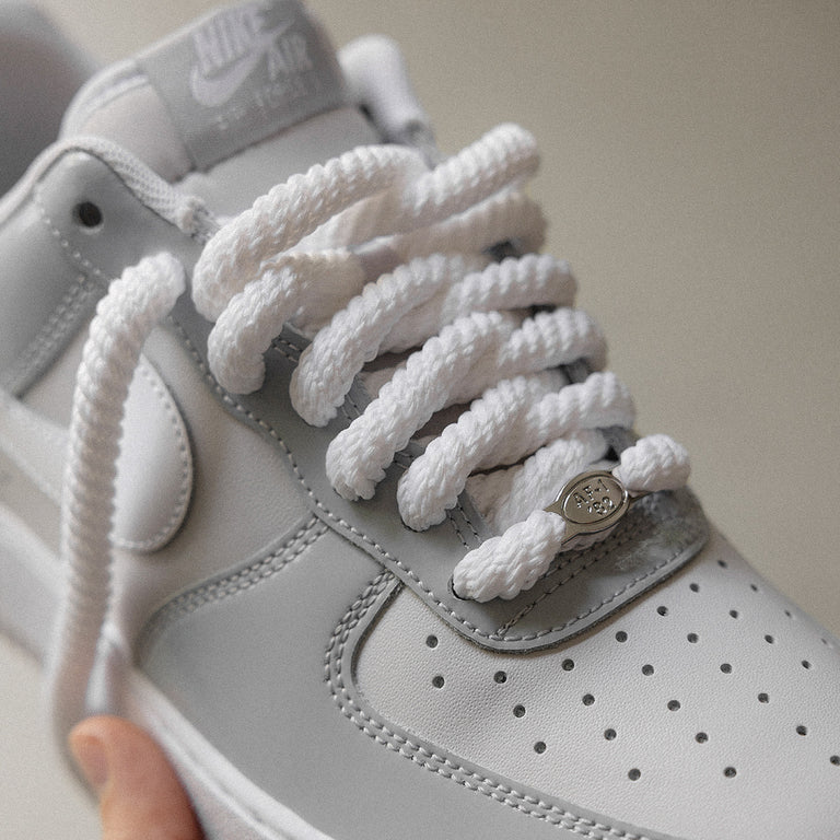 Nike Air Force 1 '07 LV8 onfeet