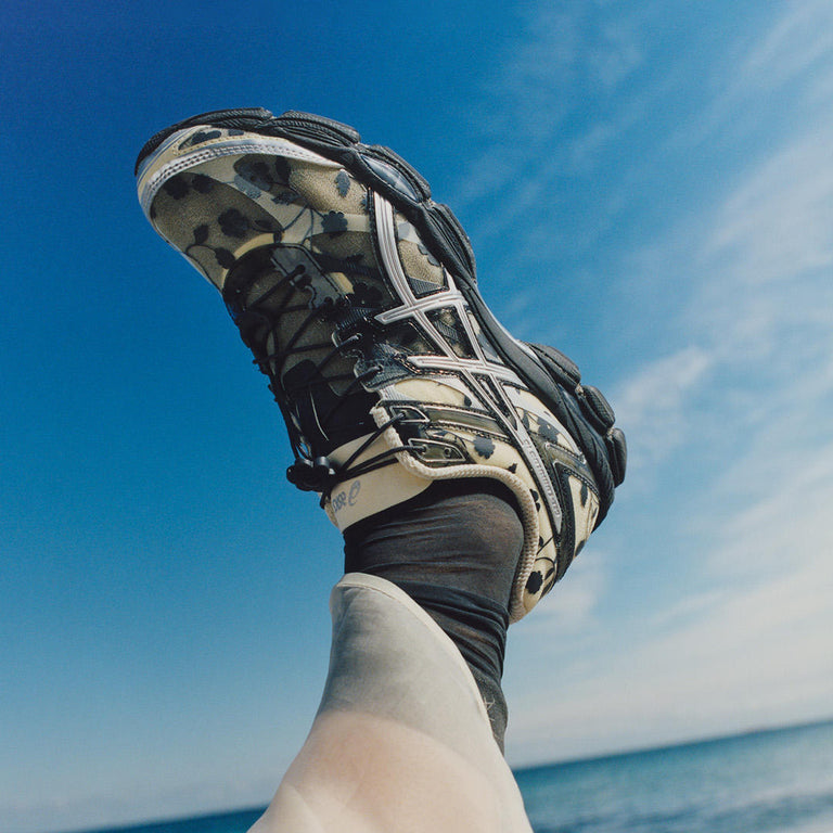 Asics x Cecilie Bahnsen GEL-Cumulus 16 SSCB onfeet