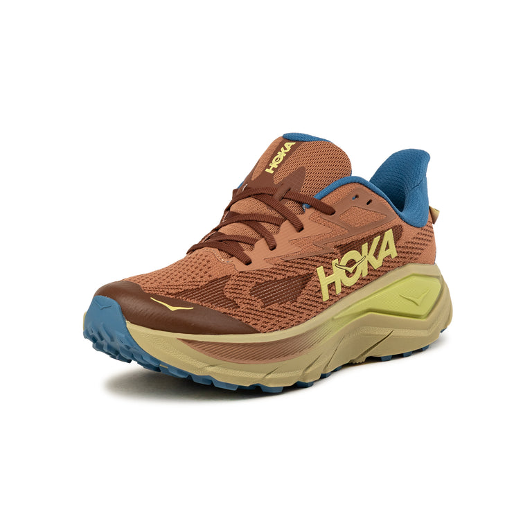 HOKA Challenger 8