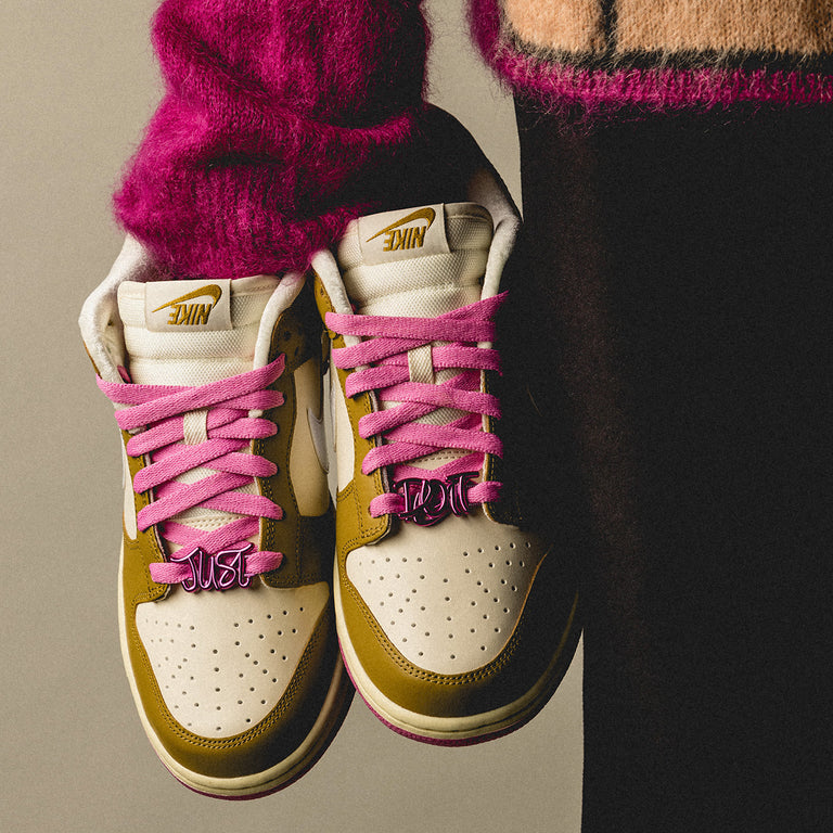 Nike Wmns Dunk Low SE onfeet