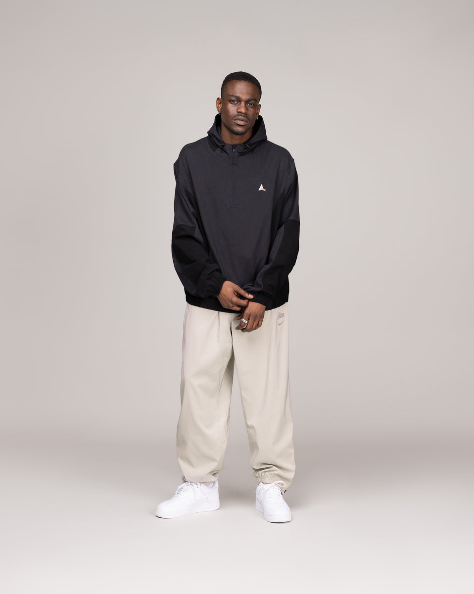 Nike x Patta Running Team Track Pants » dispo en ligne maintenant !