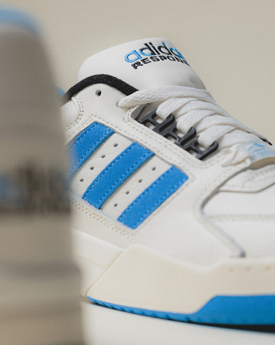 Tennis adidas torsion top