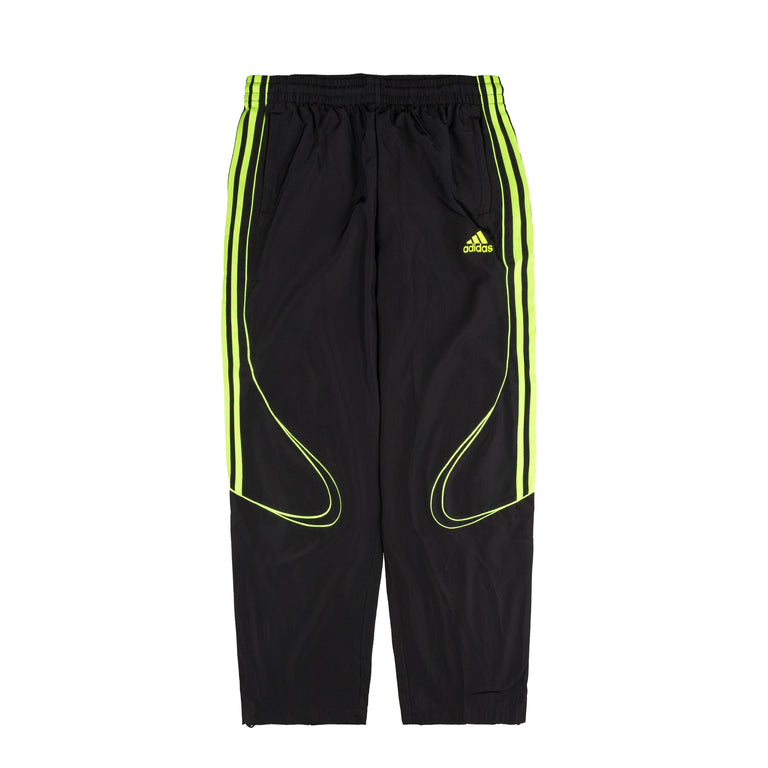 Adidas Wmns Teamgeist Adicolor Oversized Woven Track Pant - XXL / Black / Signal Green