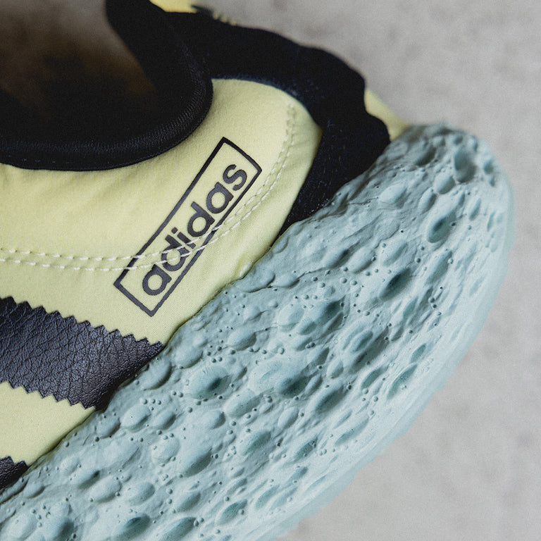 Adidas ZPONGE onfeet