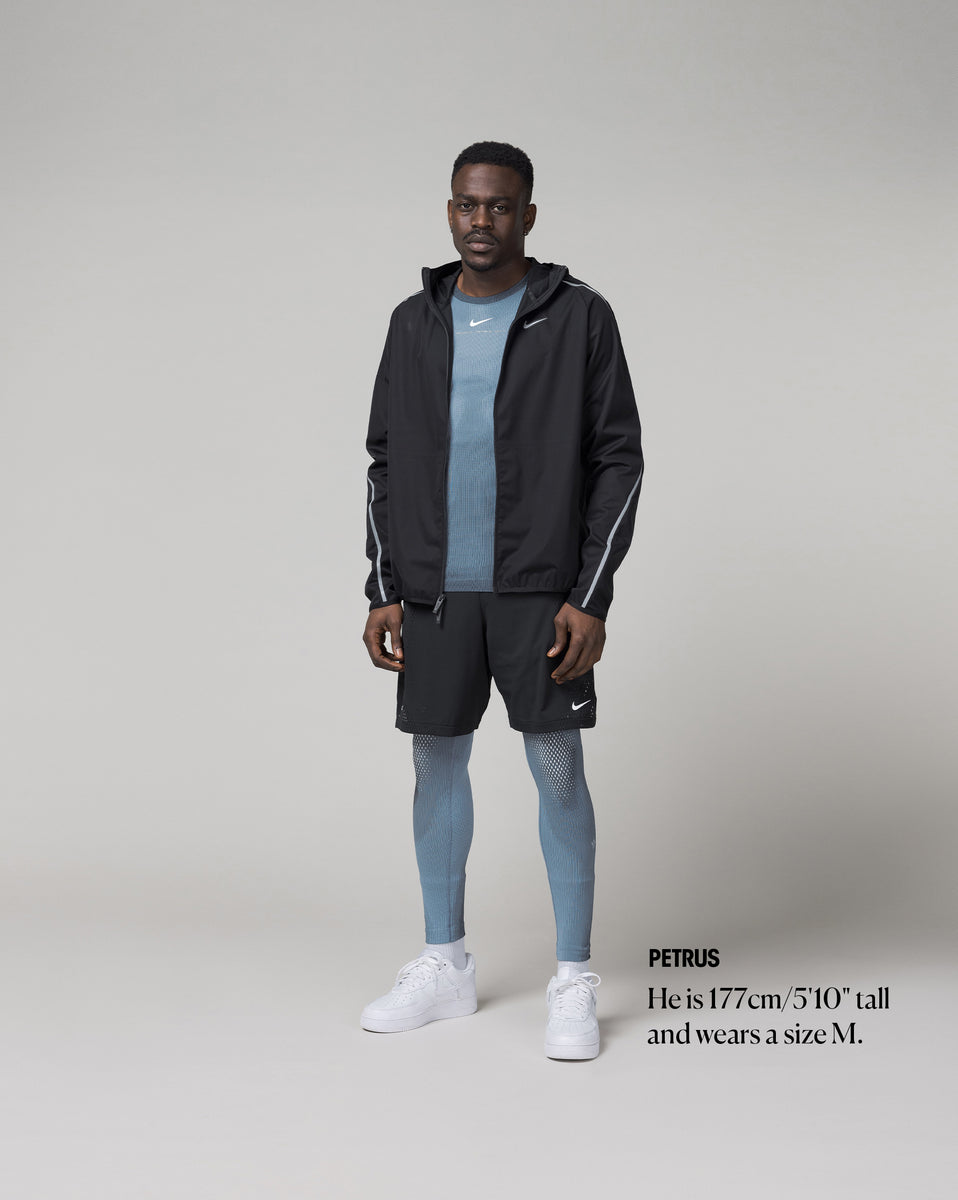 Nike bliss tight discount
