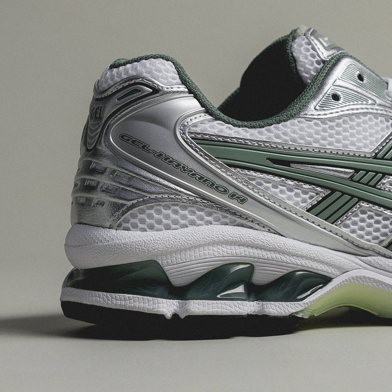 Asics GEL-Kayano 14 onfeet