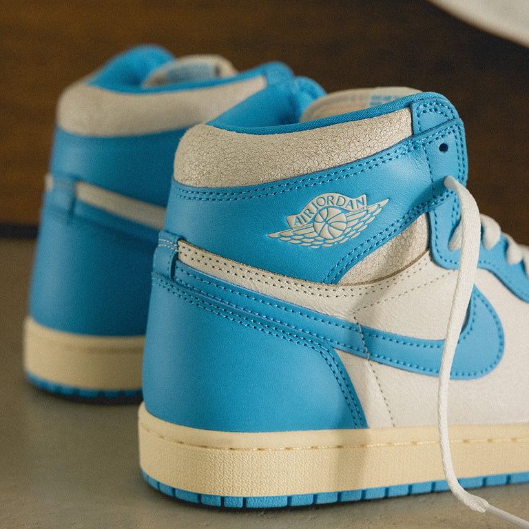 Nike Air Jordan 1 Retro High OG *UNC Reimagined* onfeet
