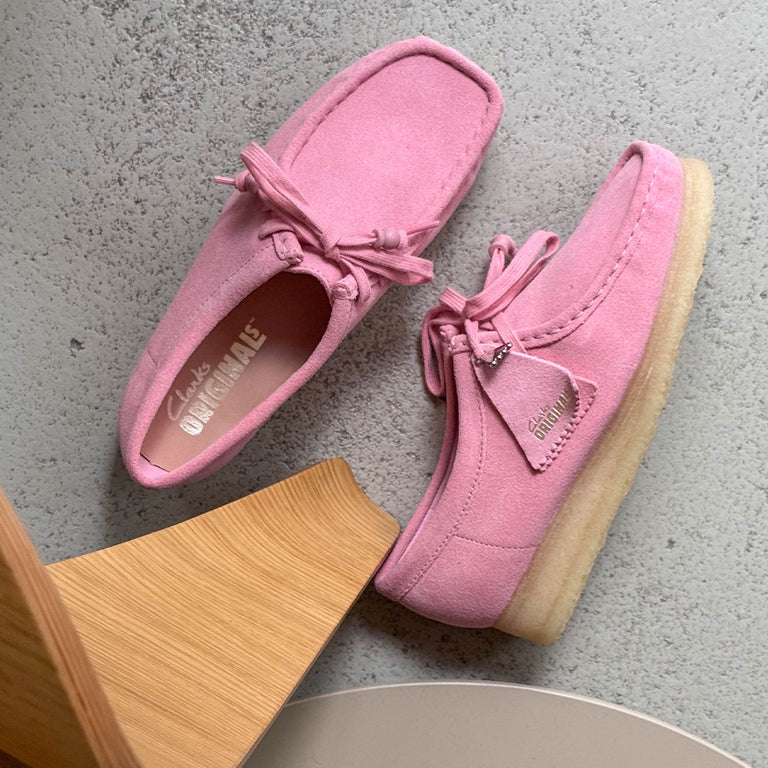 Clarks Originals Wallabee W onfeet