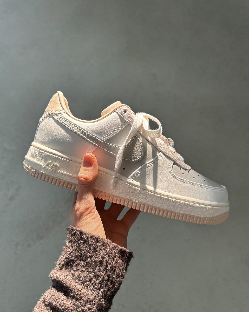 Nike Wmns Air Force '07 Sneaker » Buy online now!