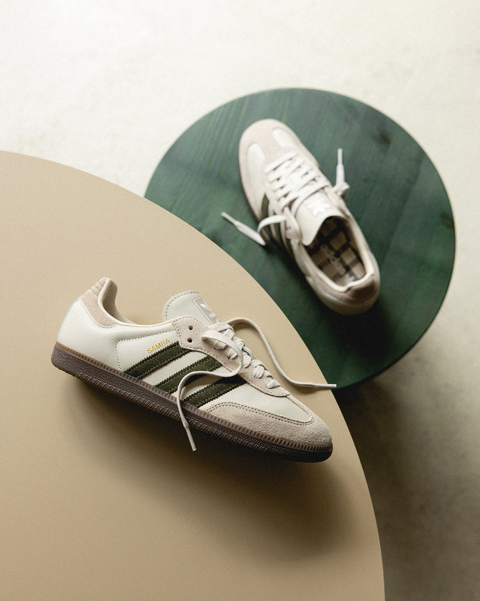 adidas gazelle silver green womens Adidas Samba OG Aluminum Gum main image 1