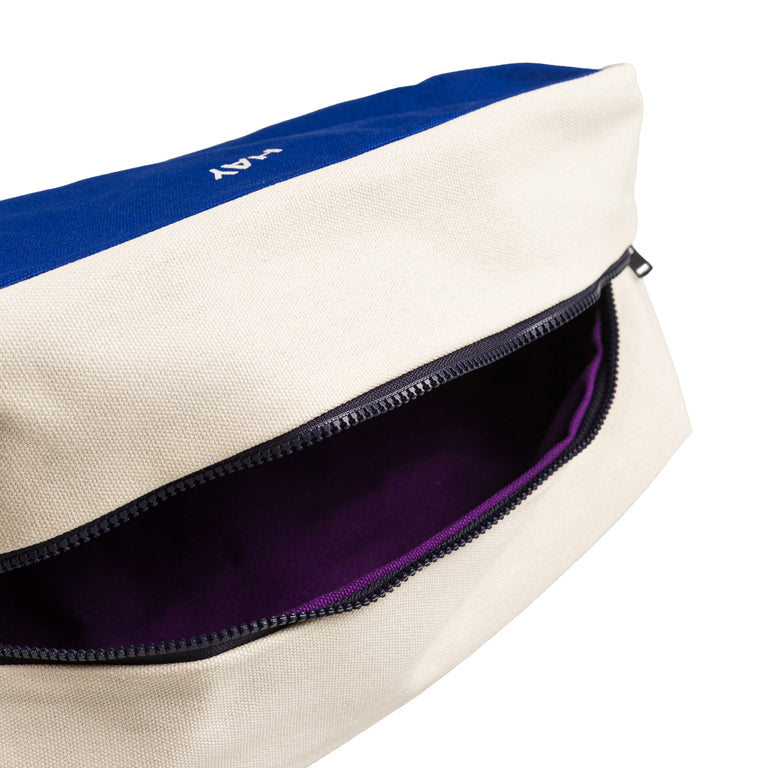 HAY Multi Wash Bag Medium (Electric Blue / Multi)