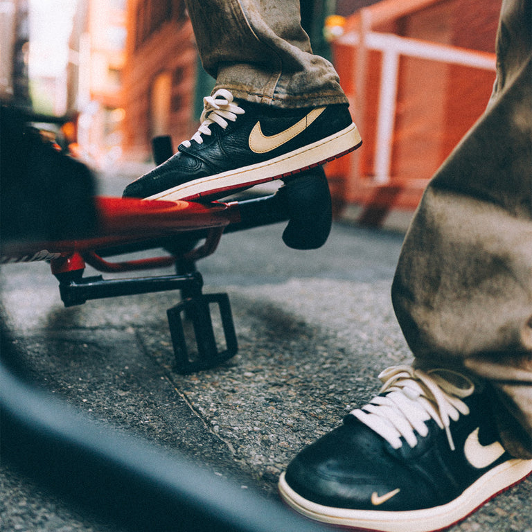 Nike Air Jordan 1 Retro Low OG *Rookie of the Year* onfeet