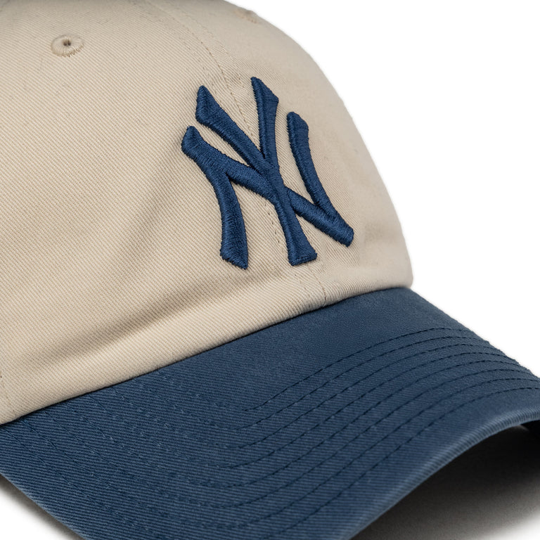 47 MLB New York Yankees Two Tone *Clean Up* Cap w/ No Loop Label (Natural)