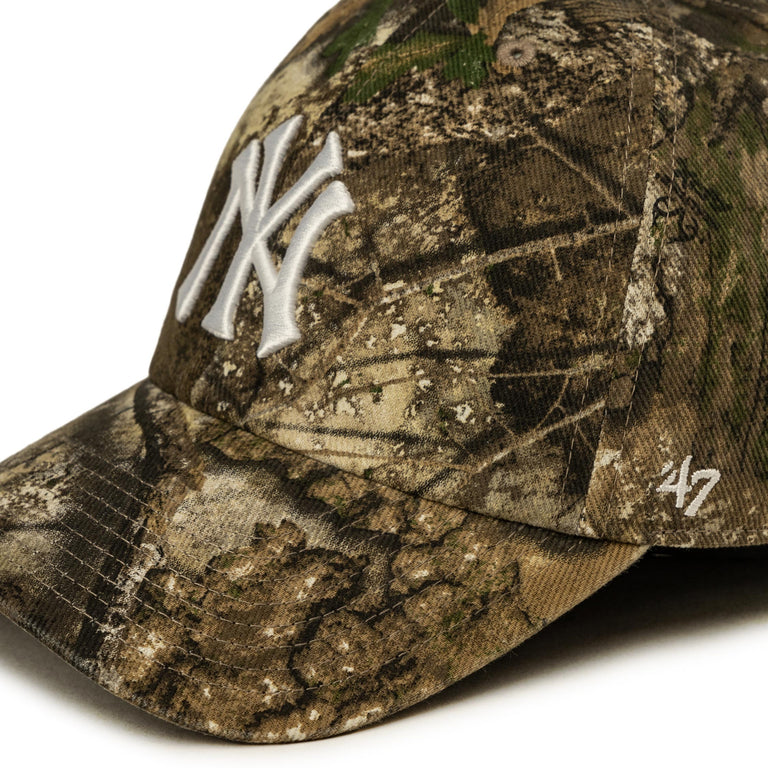 47 MLB New York Yankees Realtree Camo *Clean Up* Cap (Realtree Camo / White)