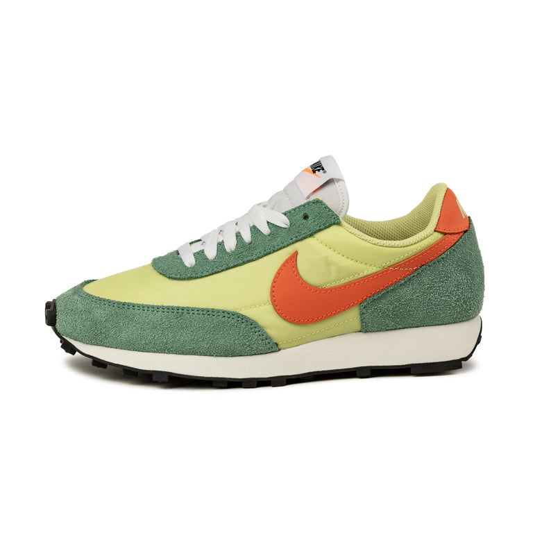 Nike Daybreak SP - 47.5 / Limelight / Electro Orange / Healing Jade