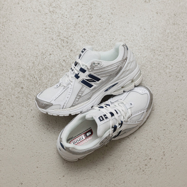 New Balance U1906RCM onfeet