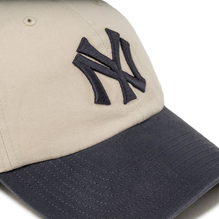 47 MLB New York Yankees Two Tone *Clean Up* Cap w/ No Loop Label (Bone)