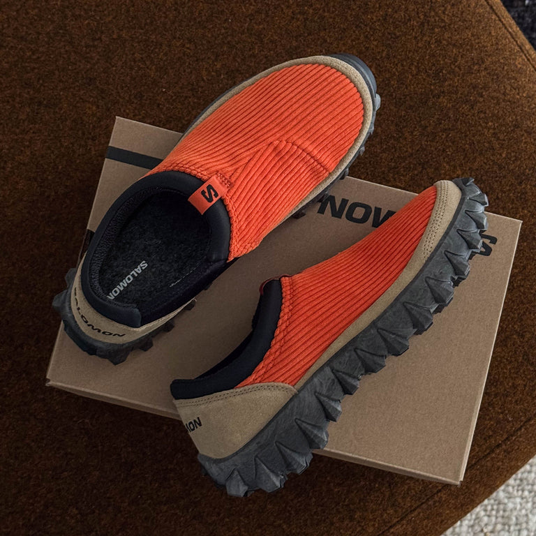 Salomon Snowclog Corduroy onfeet
