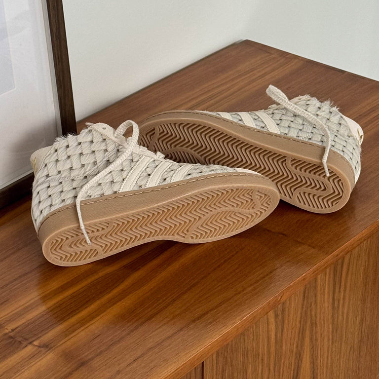Adidas Jabbar Hi onfeet