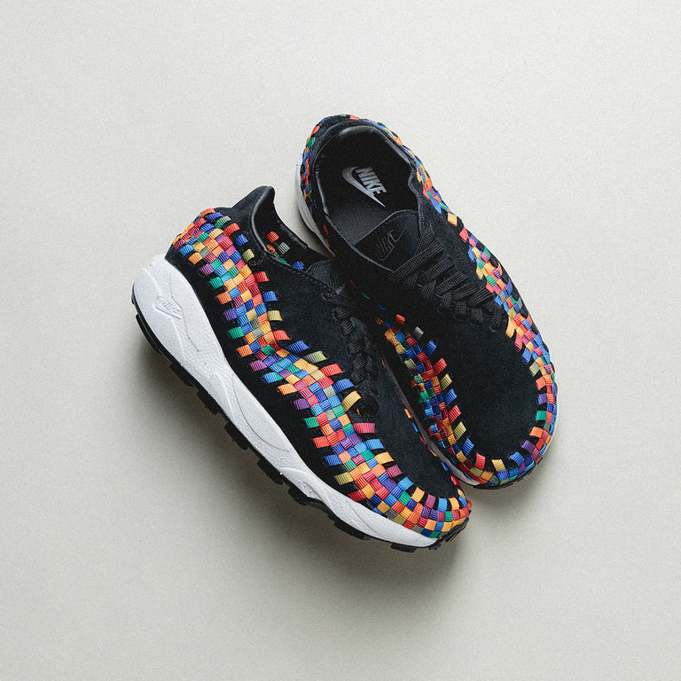 Nike Wmns Air Footscape Woven onfeet