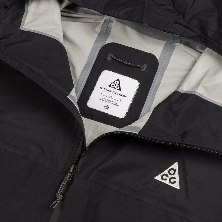 Nike ACG *Morpho* Storm-Fit ADV Rain Jackett