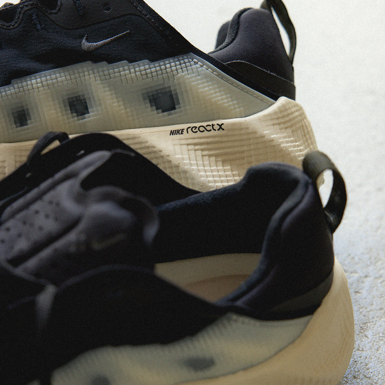 Nike Ava Rover onfeet