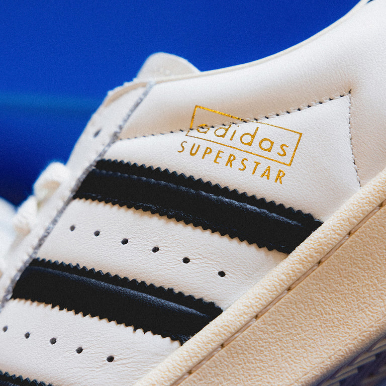 Adidas Superstar Vintage onfeet