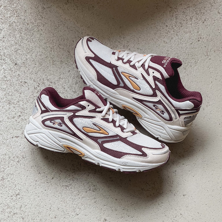 Brooks Adrenaline GTS 4 onfeet