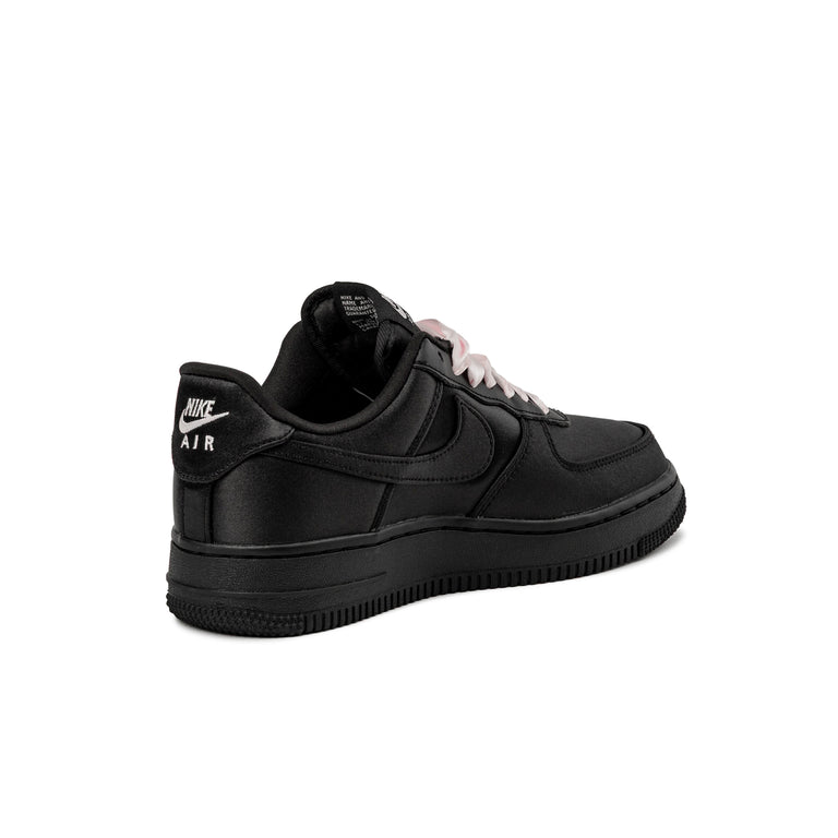 Nike Wmns Air Force 1 ’07 LV8