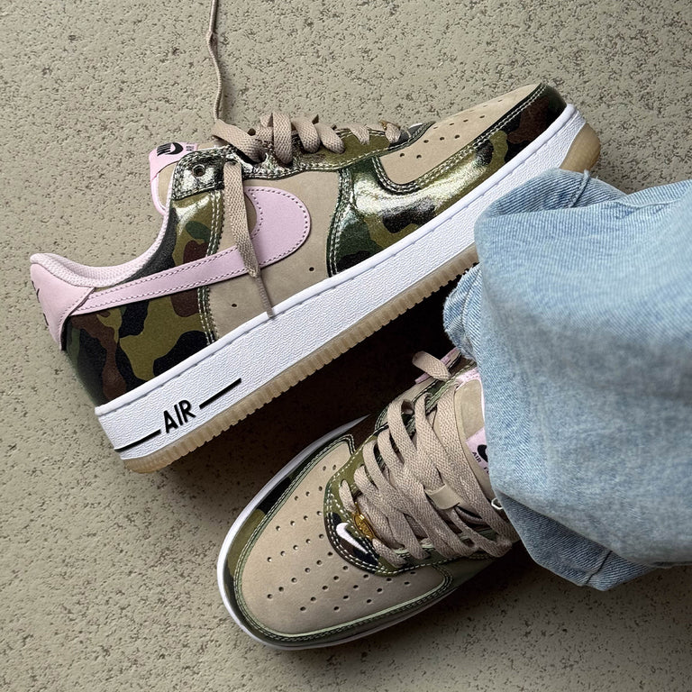 Nike Air Force 1 Low Retro Premium onfeet