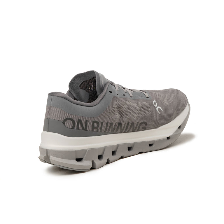 On Cloudflow 5 M