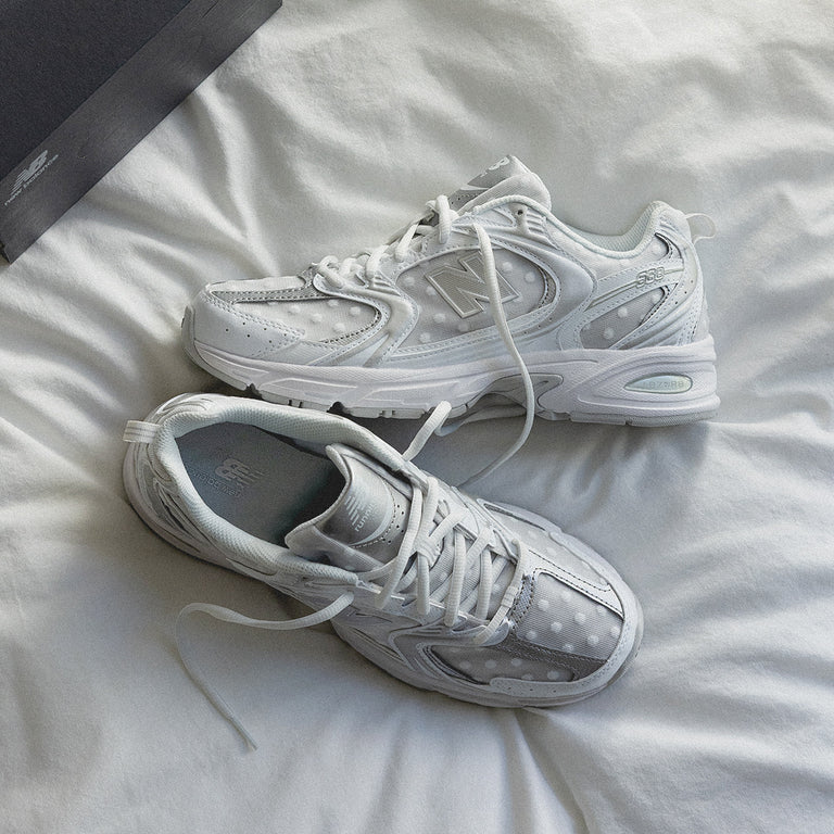 New Balance U530HFW onfeet