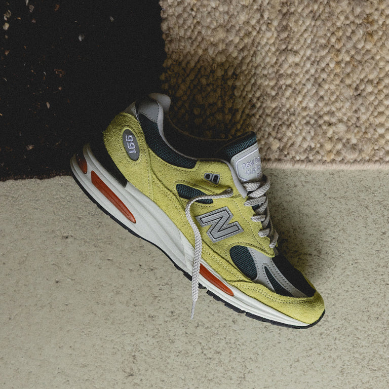 New Balance U991GT2 *Made in England* onfeet