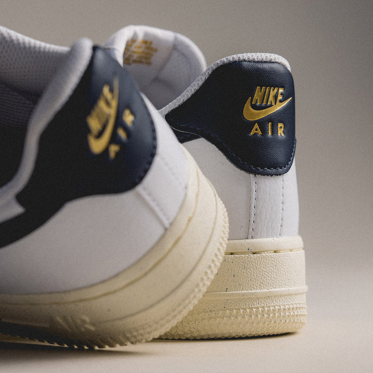 Nike Wmns Air Force 1 '07 *Next Nature* onfeet