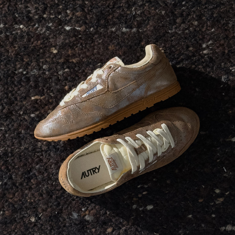 Autry Windspin W *Louspar / Nylon* onfeet