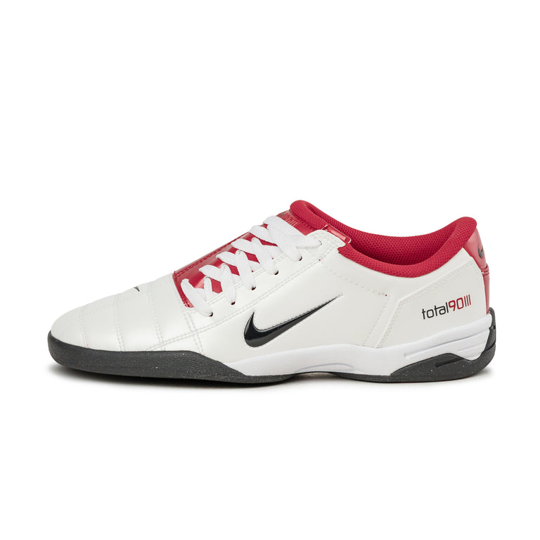 Nike Total 90