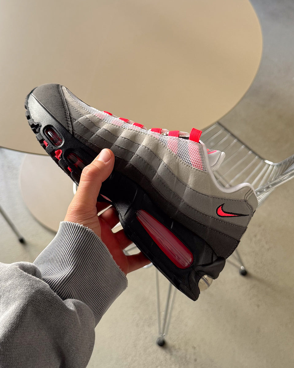 靴 AirMax95 Big Bubble \"MediumAsh/SolarRed\" Nike - Air Max 95 Big Bubble - Black/Solar Red-Medium Ash-DK