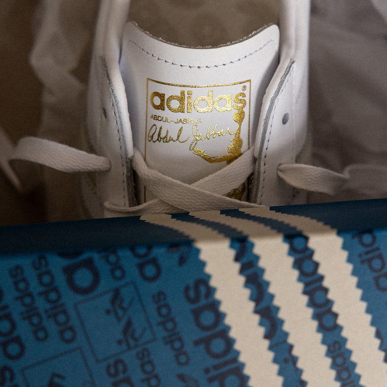 Adidas Jabbar Low onfeet