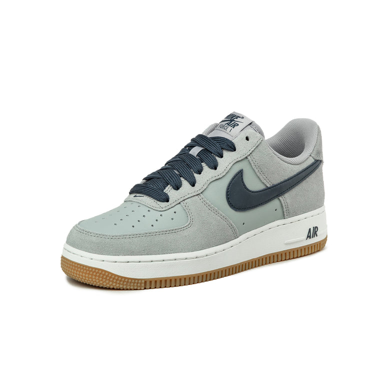 Nike Air Force 1 '07