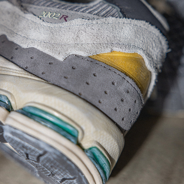New Balance M2002RDA *Protection Pack* onfeet