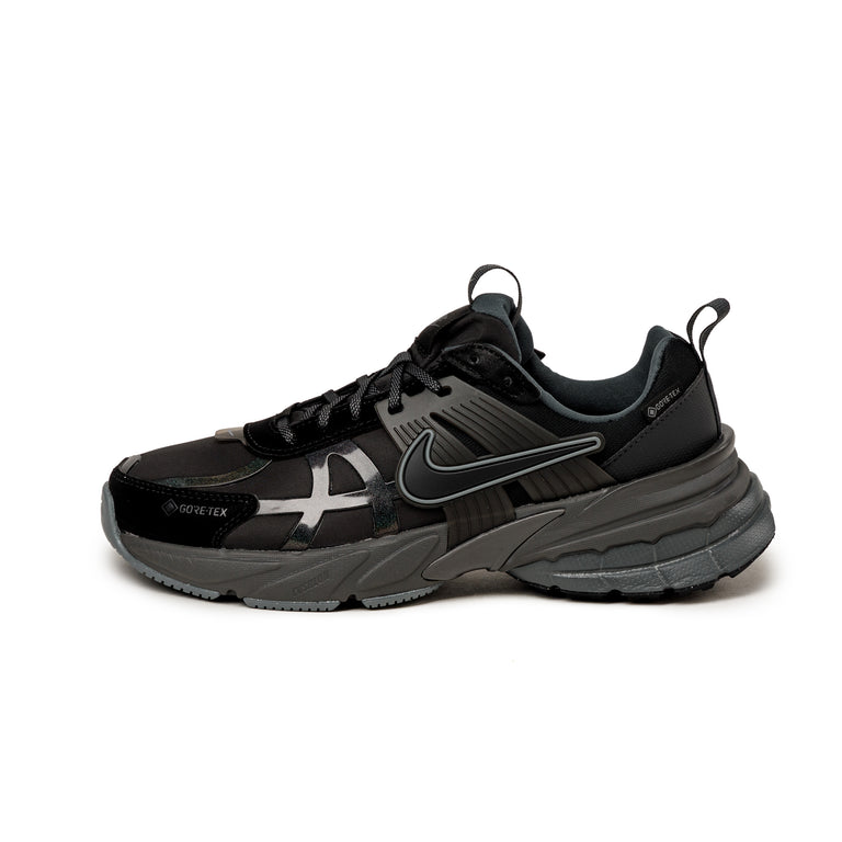 Nike Wmns V2K Run *GTX* - 42 / Black / Black / Iron Grey / Medium Ash