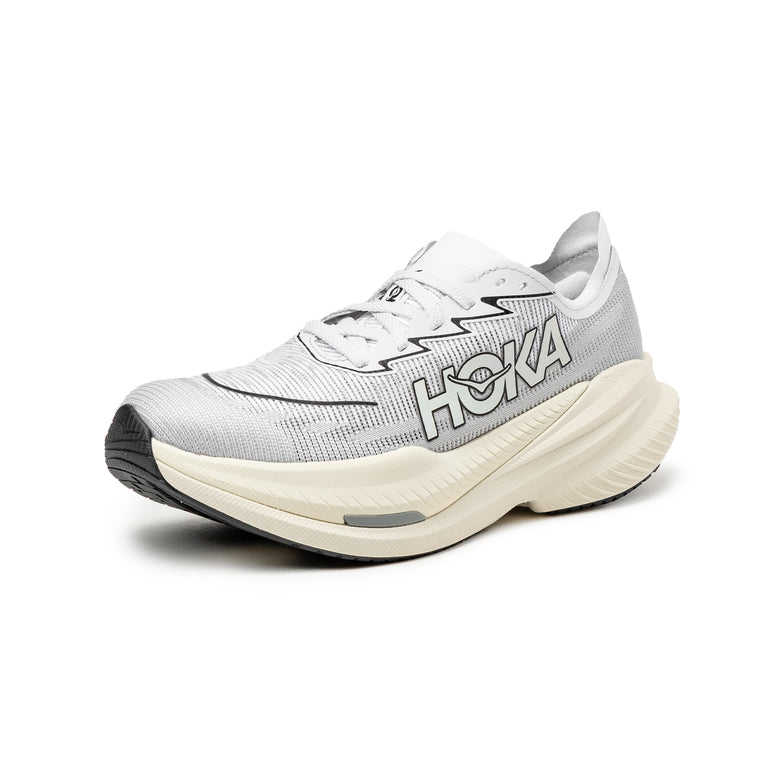 Hoka One One Mach X 2