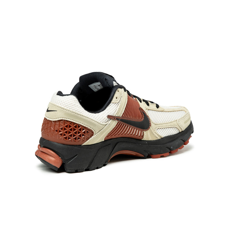 Nike Zoom Vomero 5